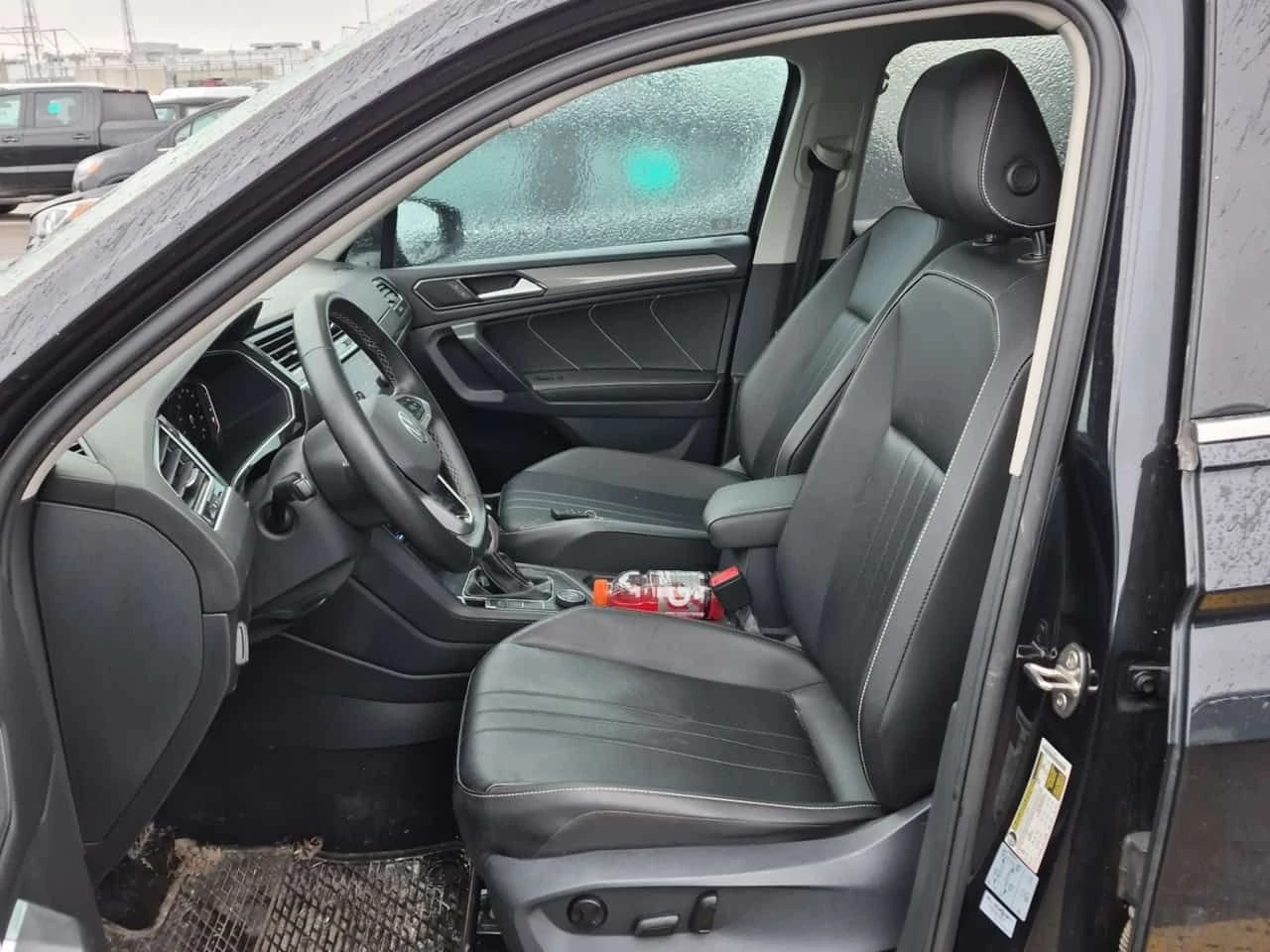 VW Tiguan COMFORTLINE /CARFAX/2 ключа/Пано/Подгрев/Кожа/4х4, снимка 6 - Автомобили и джипове - 53913863