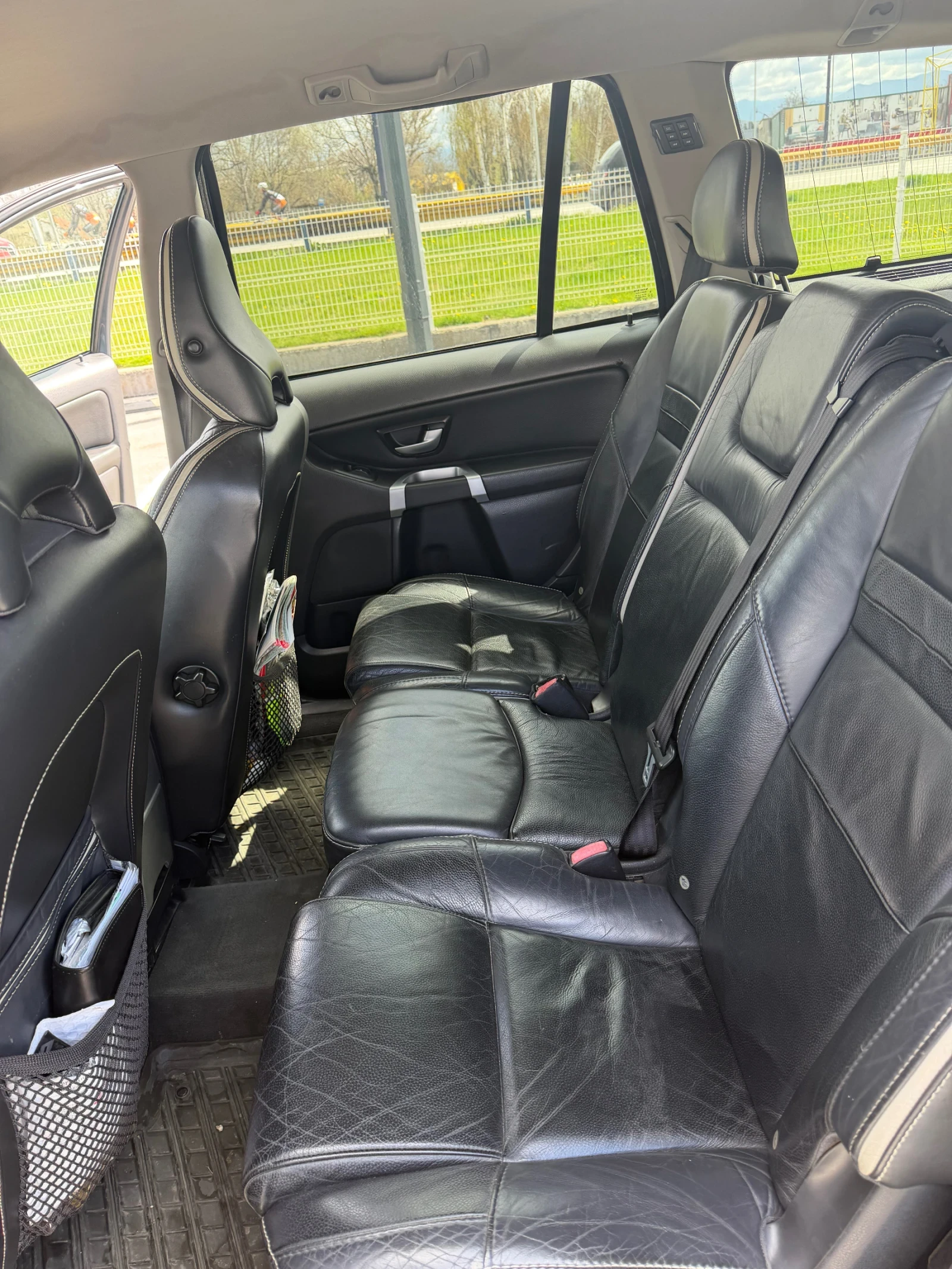 Volvo Xc90 2.4 D5, снимка 10 - Автомобили и джипове - 54091295