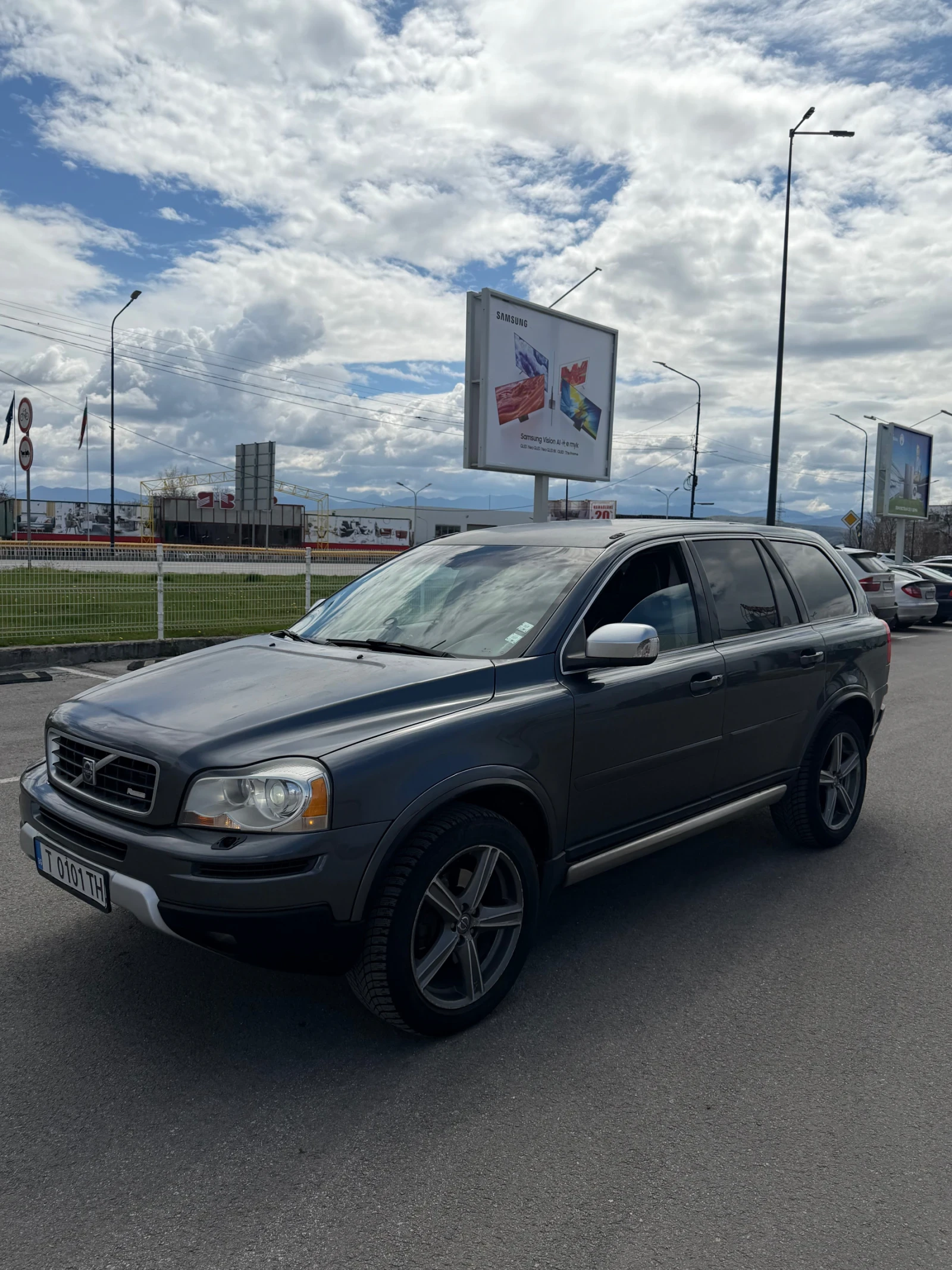 Volvo Xc90 2.4 D5, снимка 2 - Автомобили и джипове - 54091295