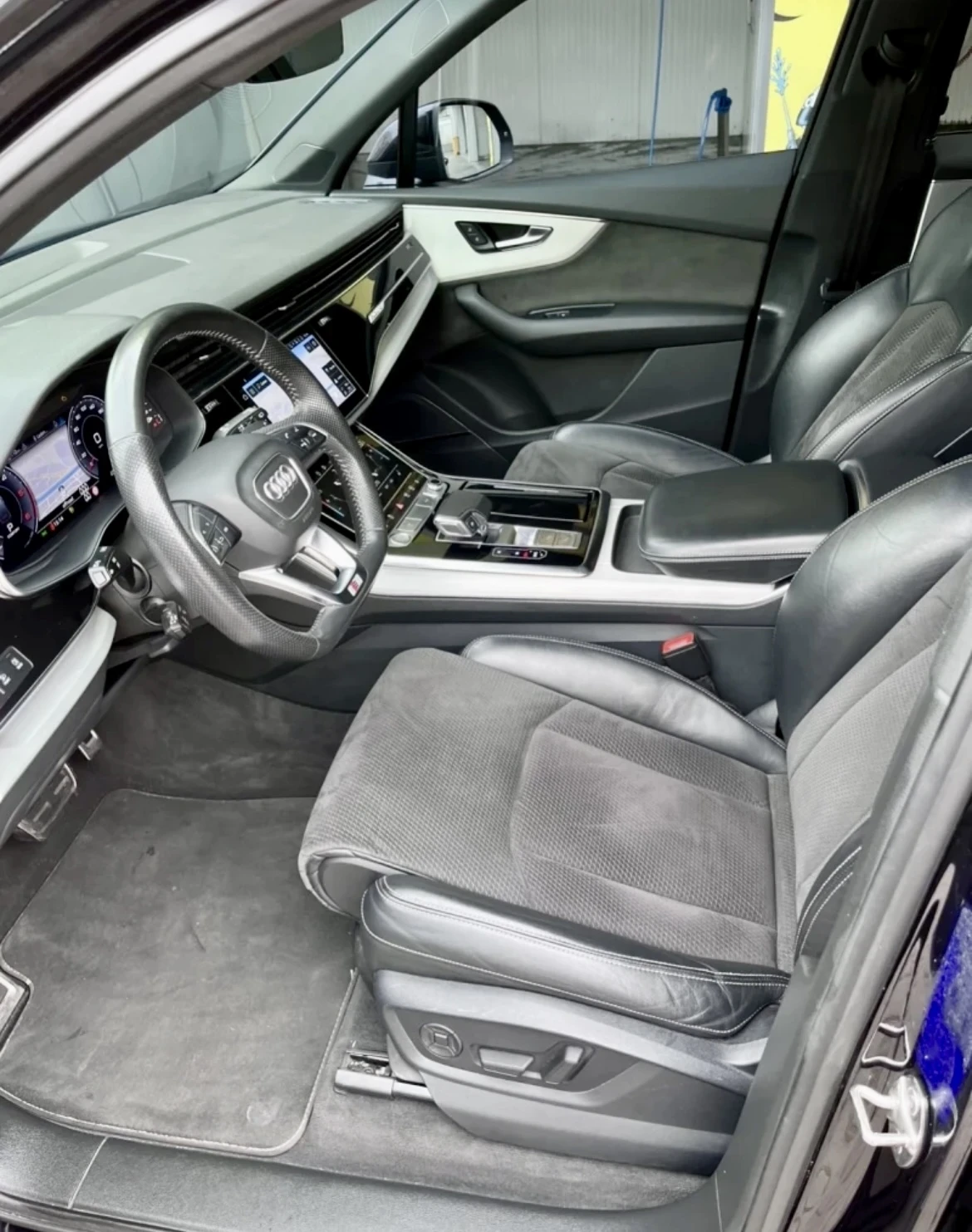 Audi SQ7, снимка 11 - Автомобили и джипове - 55568092
