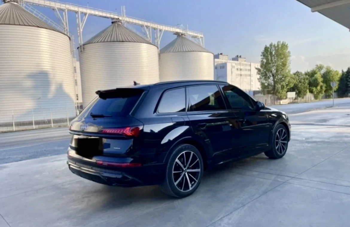 Audi SQ7, снимка 8 - Автомобили и джипове - 55568092