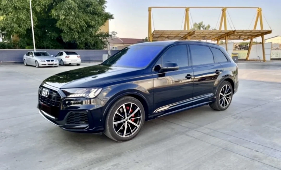 Audi SQ7, снимка 3 - Автомобили и джипове - 55568092
