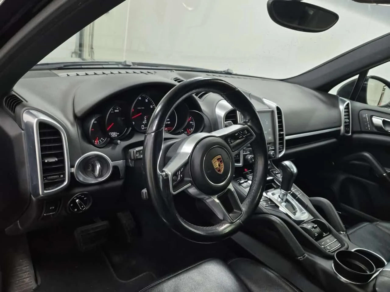 Porsche Cayenne AWD 4dr/CARFAX/Панорама/Подгрев/, снимка 10 - Автомобили и джипове - 55590701