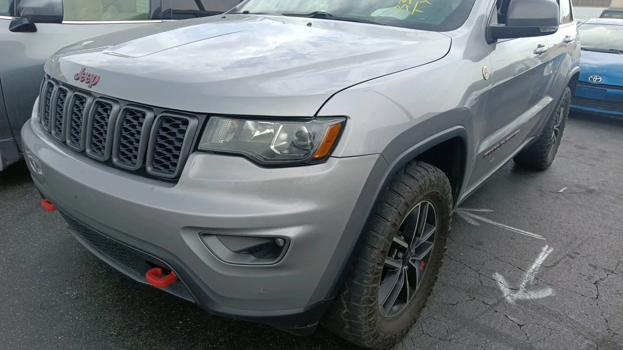Jeep Grand cherokee TRAILHAWK ALPINE МУЗИКА ВИДЕОКЛИП CARFAX, снимка 8 - Автомобили и джипове - 55875753