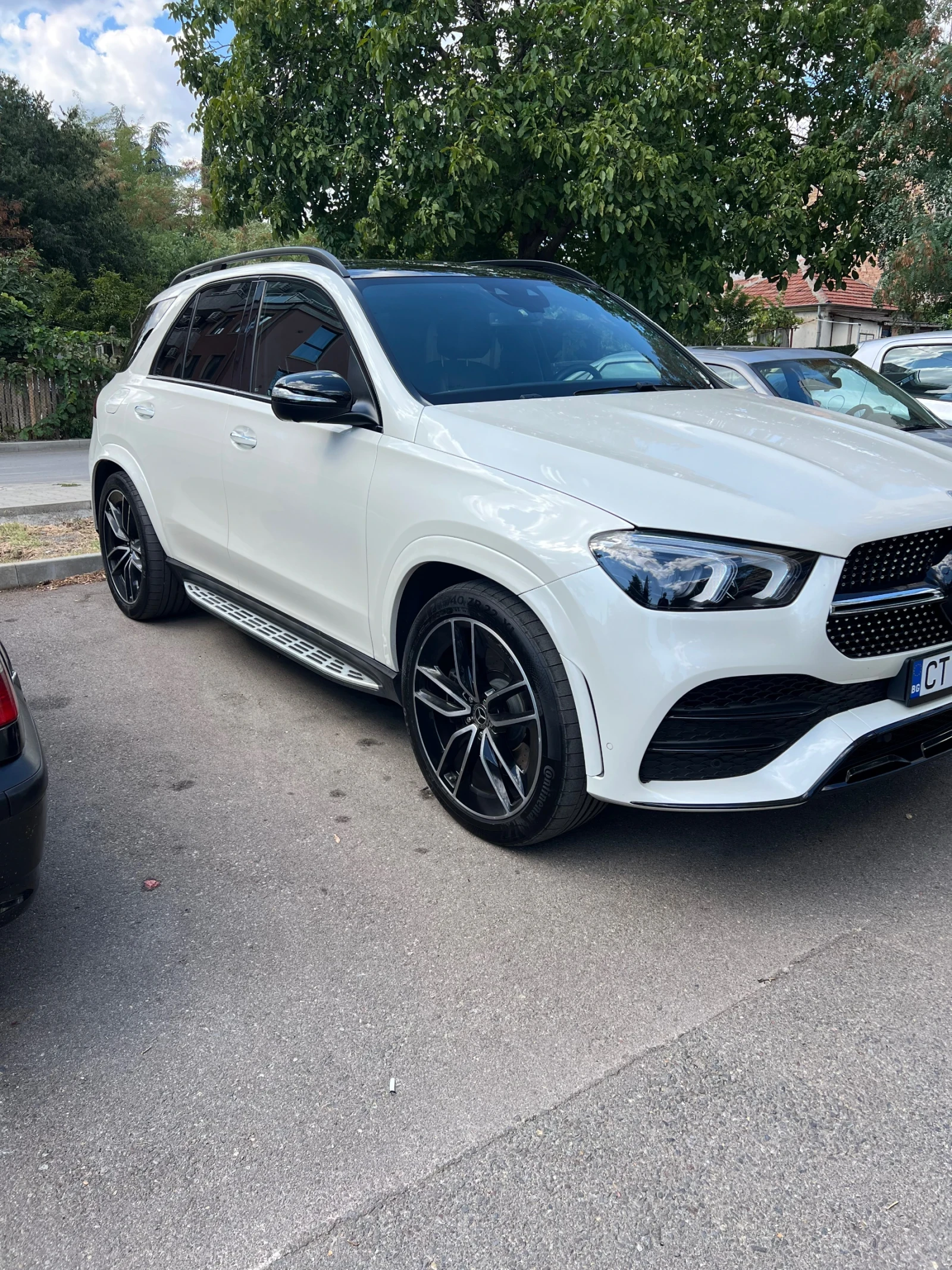 Mercedes-Benz GLE 350 Mercedes-Benz GLE 350 DE-AMG-FULL, снимка 2 - Автомобили и джипове - 56070872