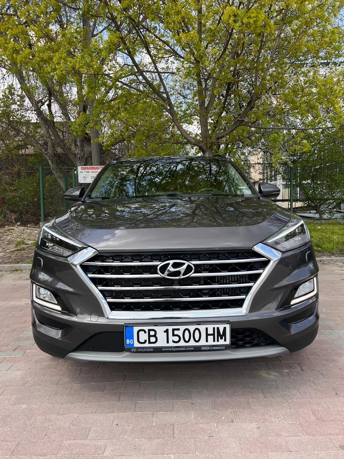 Hyundai Tucson 1.6 T-GTI FULL, снимка 3 - Автомобили и джипове - 56113005