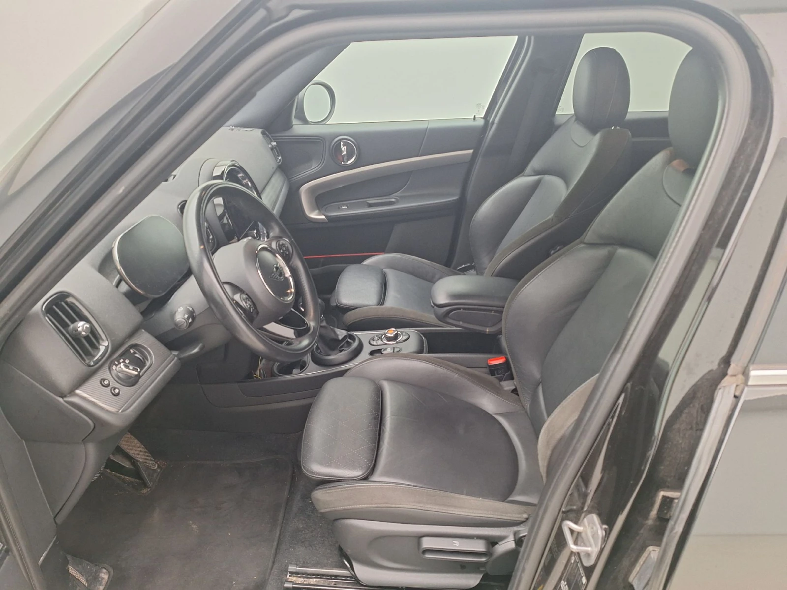 Mini Countryman ALL4 Pano Leather Navi LED, снимка 6 - Автомобили и джипове - 56354399