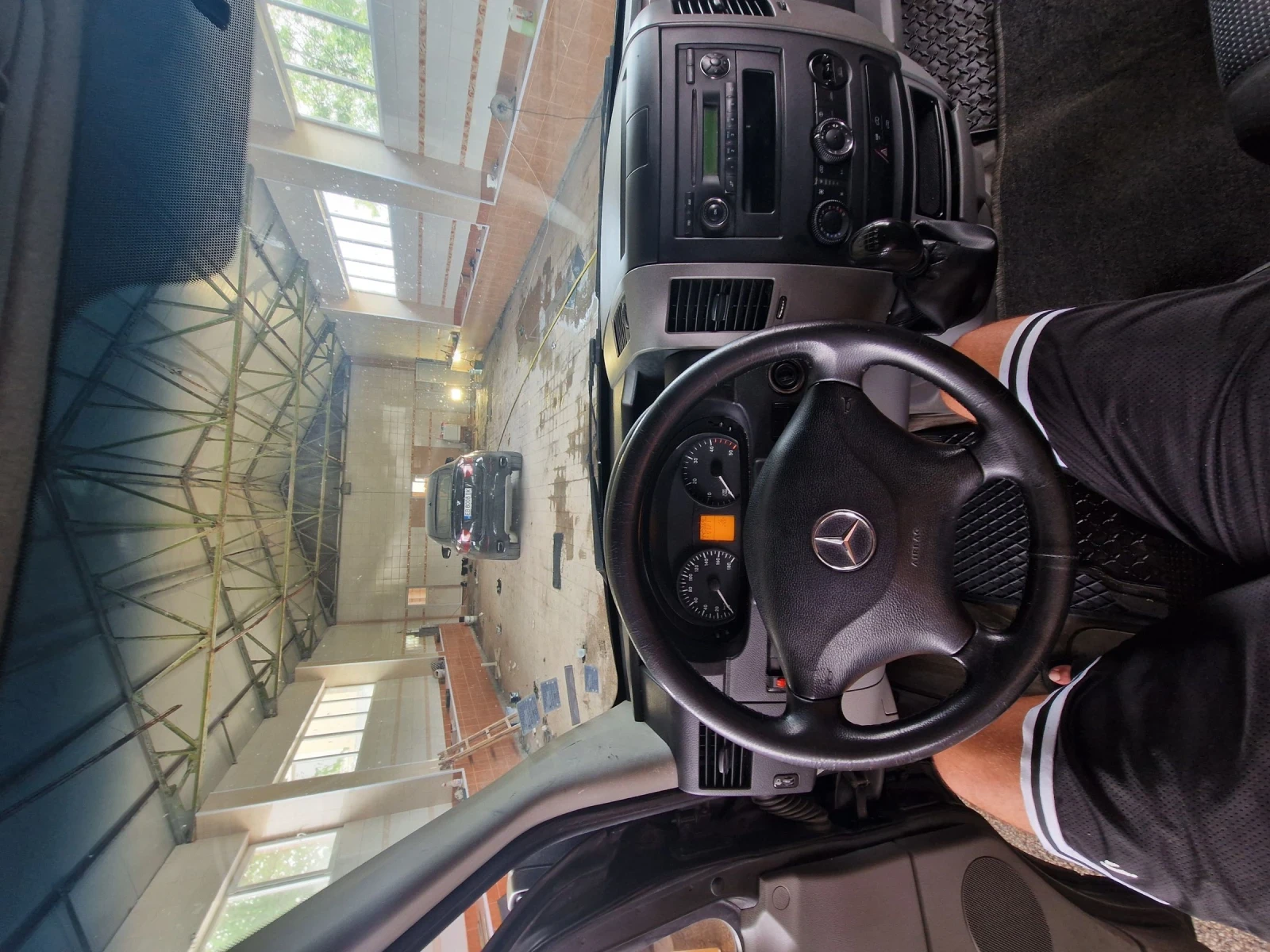 Mercedes-Benz Sprinter 313 2.2 - изображение 7