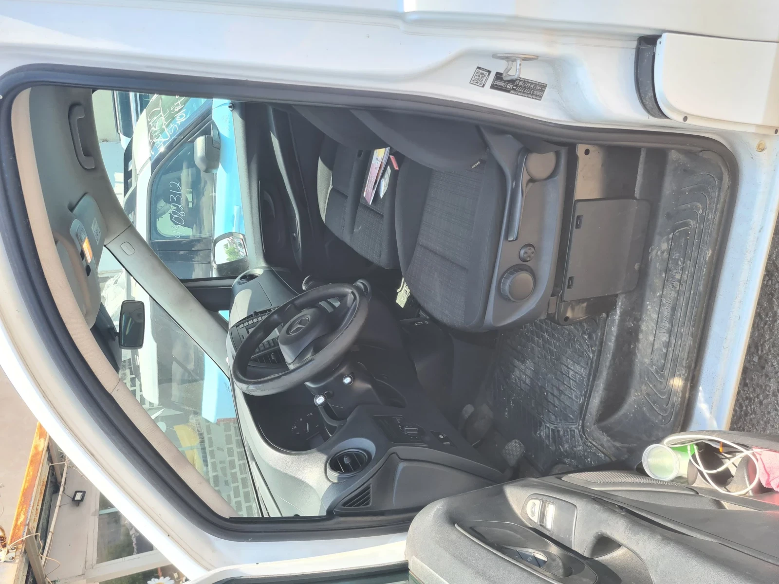 Mercedes-Benz Vito 1.6,  8+ 1места, снимка 8 - Бусове и автобуси - 55327935