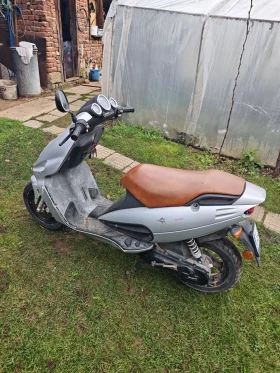 Malaguti F  12 | Mobile.bg    7