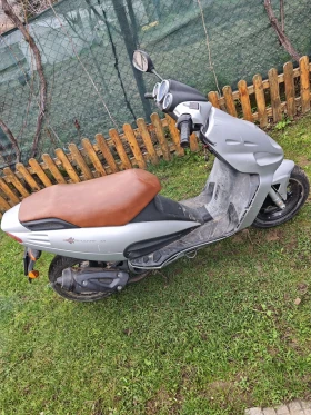 Malaguti F  12 | Mobile.bg    5