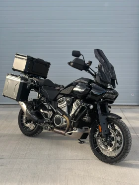 ����� �� �������� �� Harley-Davidson Touring PAN AMERICA 1250
