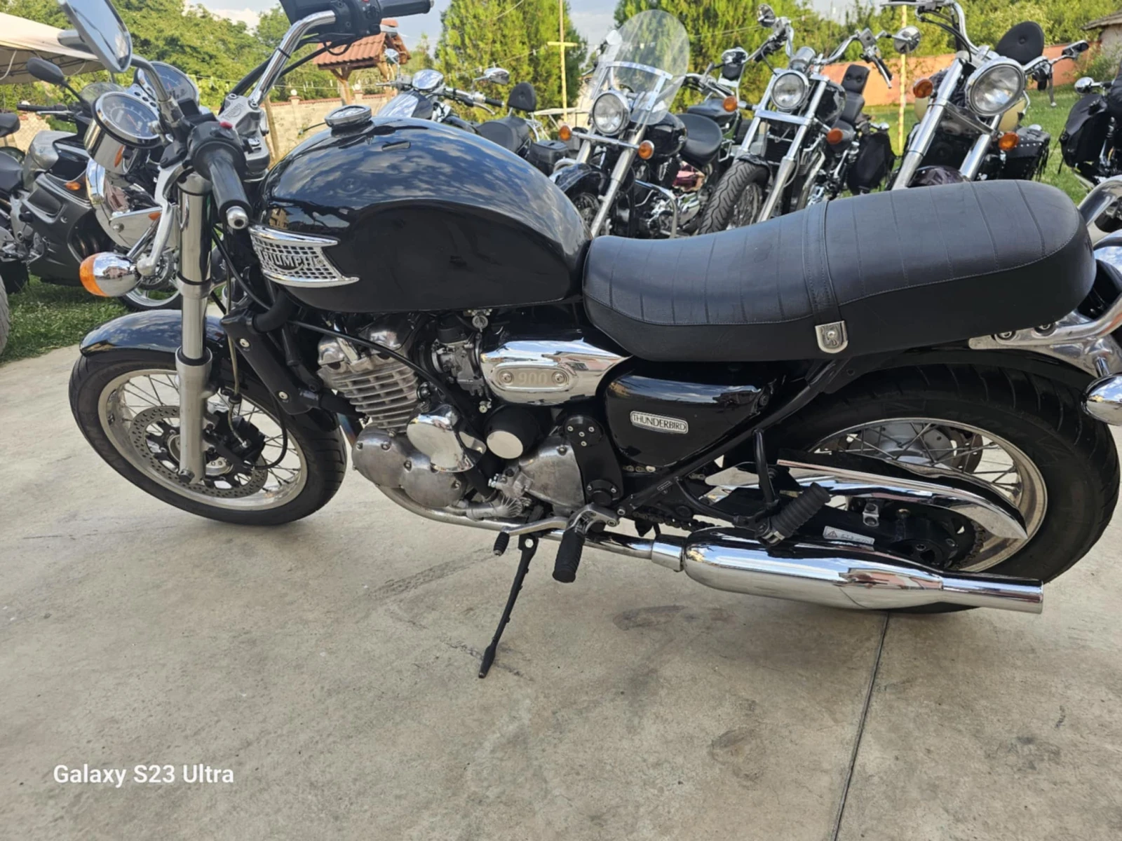 Triumph Thunderbird 900 - изображение 5