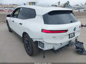 BMW iX xDrive50, снимка 3