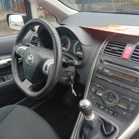 Обява за продажба на Toyota Auris 1.6 Face 132k. ~9 999 лв. - изображение 10 | Auto.bg Обява за продажба на Toyota Auris 1.6 Face 132k. ~9 999 лв. - изображение 10