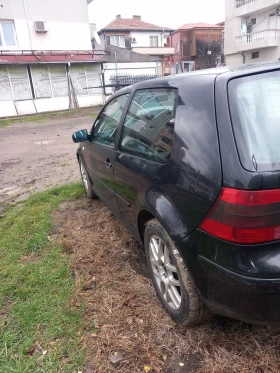 VW Golf - 1200 € / 2347.00 лв. - 77616810 4