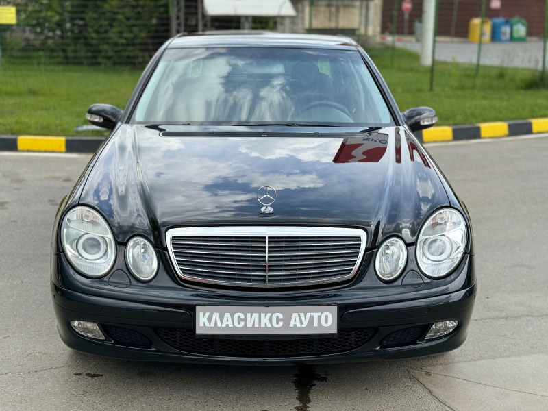 Mercedes-Benz E 320 CDI Навигация* Ксенон* Кожен салон, снимка 4 - Автомобили и джипове - 45482955