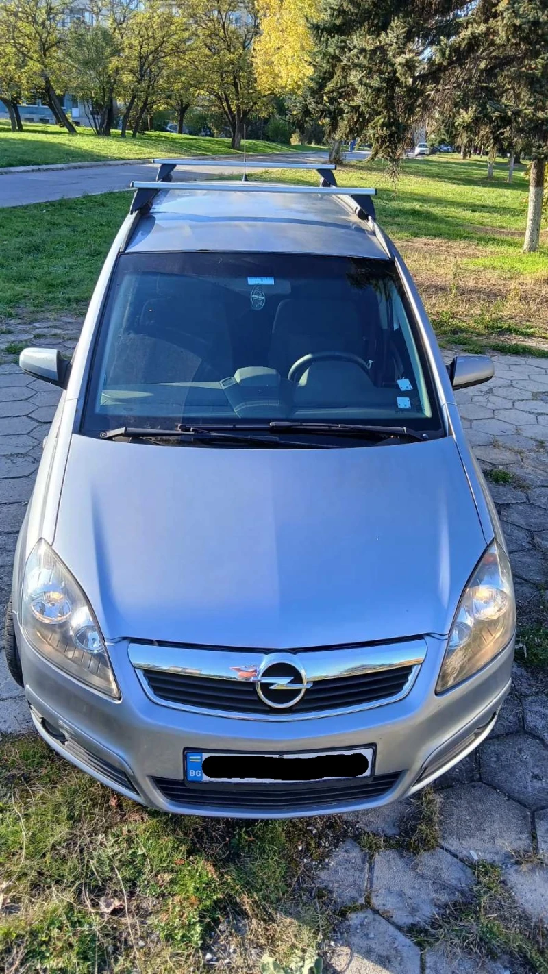 Opel Zafira, снимка 2 - Автомобили и джипове - 47929042