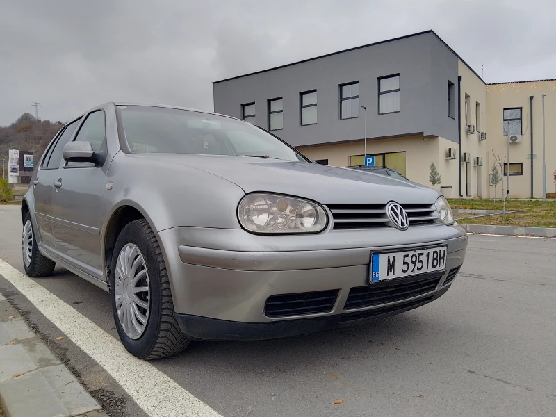 VW Golf 1.9, снимка 3 - Автомобили и джипове - 48881280