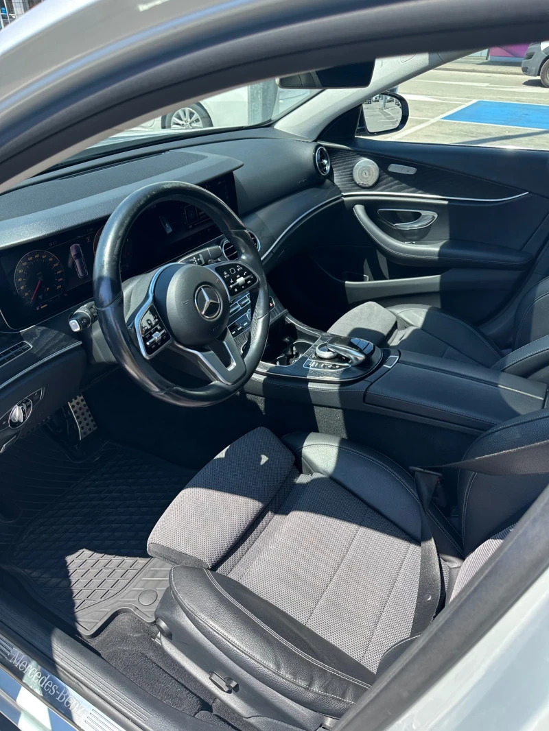 Mercedes-Benz E 220 ALL-TERRAIN / PANORAMA, снимка 9 - Автомобили и джипове - 48578229