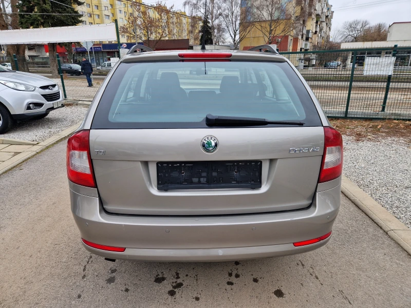 Skoda Octavia 1.6TDI, снимка 7 - Автомобили и джипове - 49137515