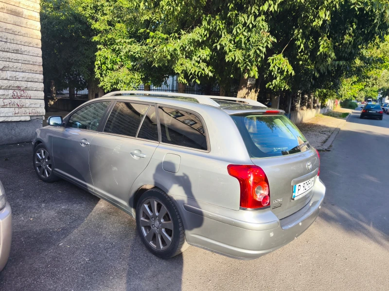 Toyota Avensis, снимка 2 - Автомобили и джипове - 52205355