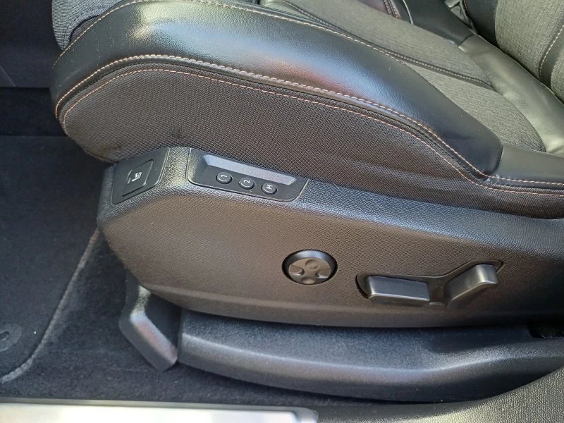 Peugeot 3008 1.6 HDI GT-LINE, снимка 10 - Автомобили и джипове - 51736292