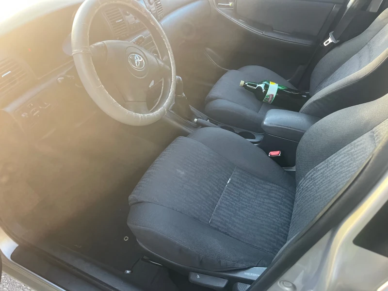 Toyota Corolla, снимка 8 - Автомобили и джипове - 52256374