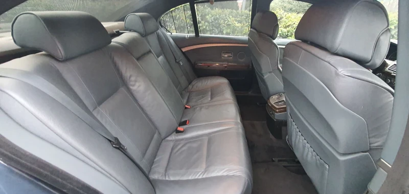 BMW 740, снимка 12 - Автомобили и джипове - 52947457