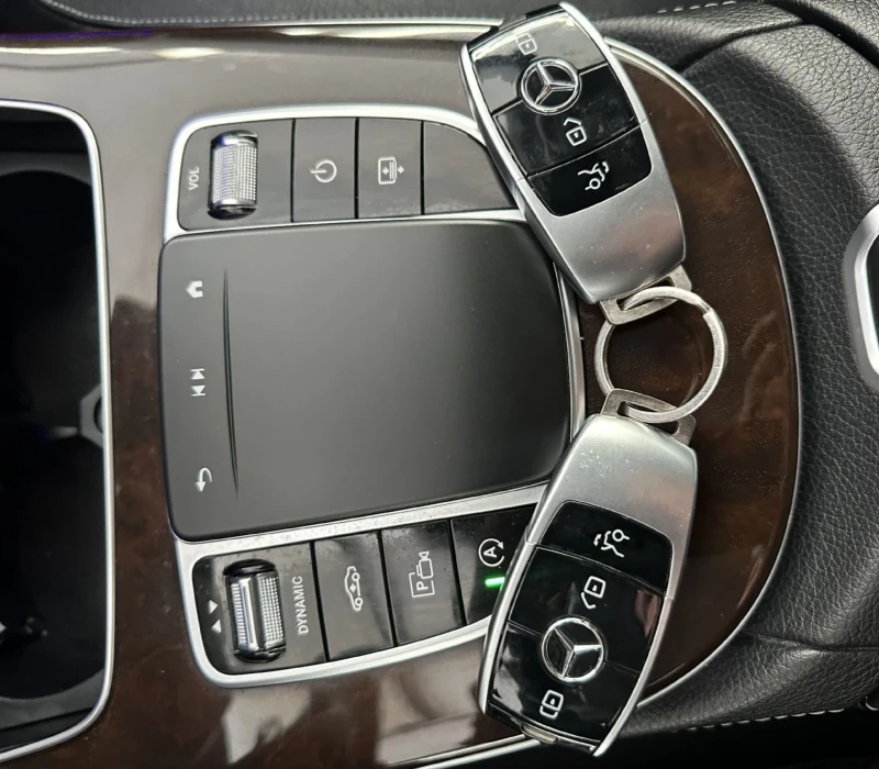 Mercedes-Benz E 400 d 4Matic 360 Kamera.Led.Navi.ACc, снимка 8 - Автомобили и джипове - 53025844