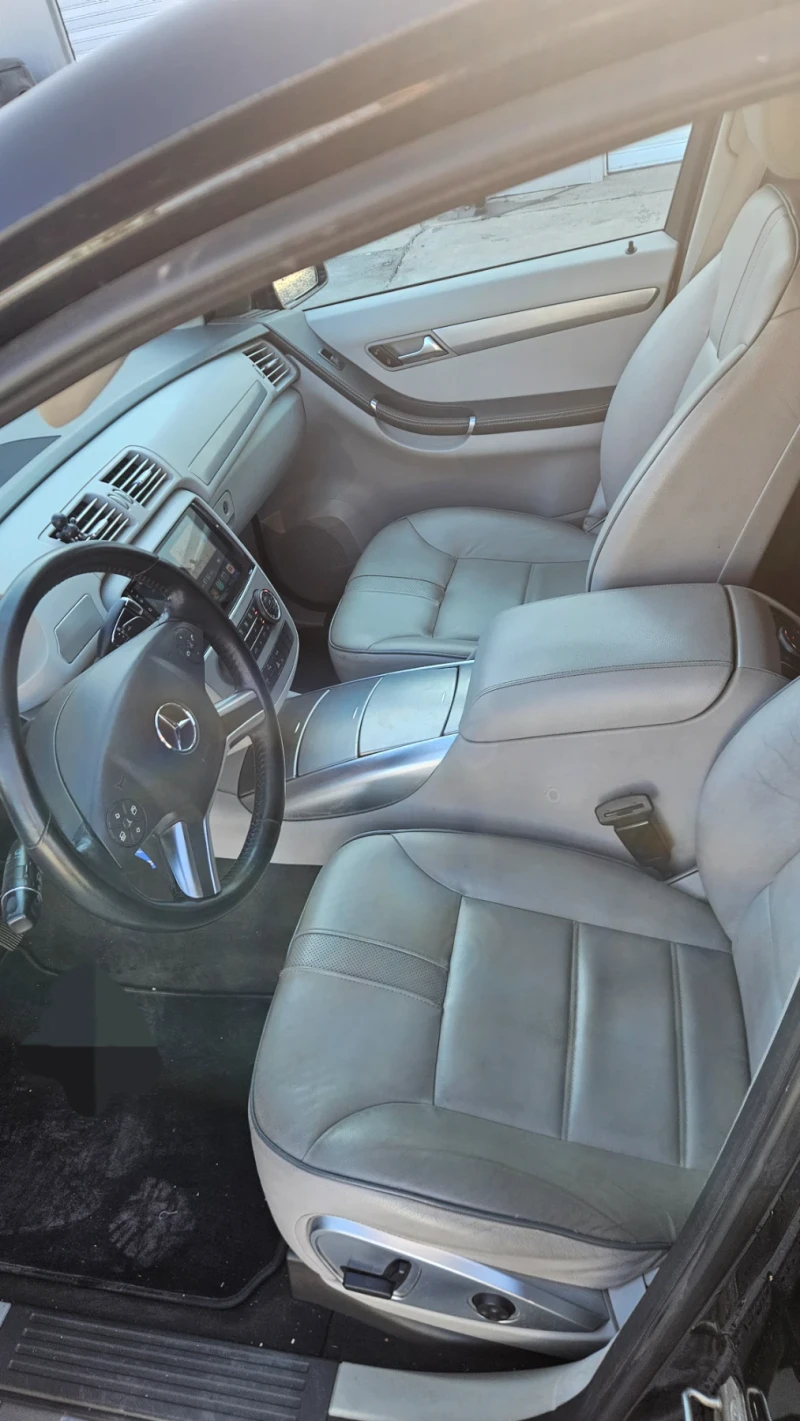 Mercedes-Benz R 350 350CDI, снимка 4 - Автомобили и джипове - 53072610