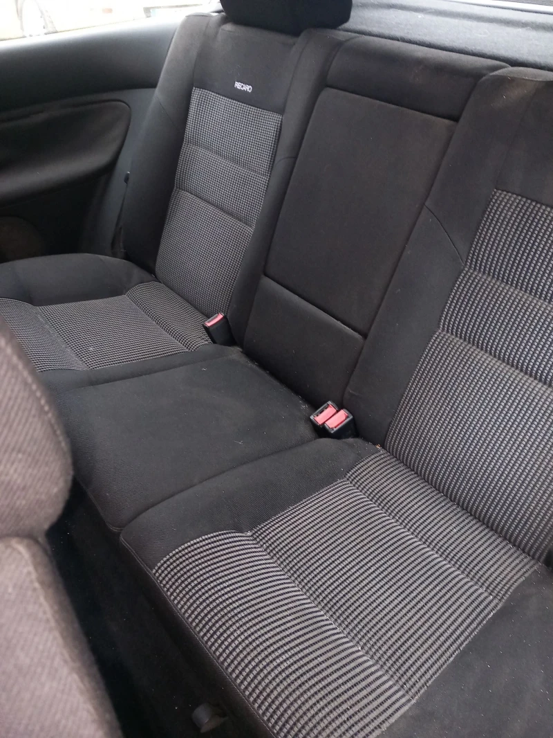 VW Golf, снимка 7 - Автомобили и джипове - 53357754