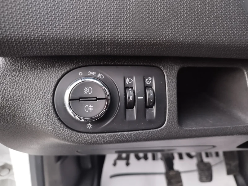 Opel Meriva 1.6 CDTI, 126830 km., Euro 6B, 6 скорости, снимка 11 - Автомобили и джипове - 53373832