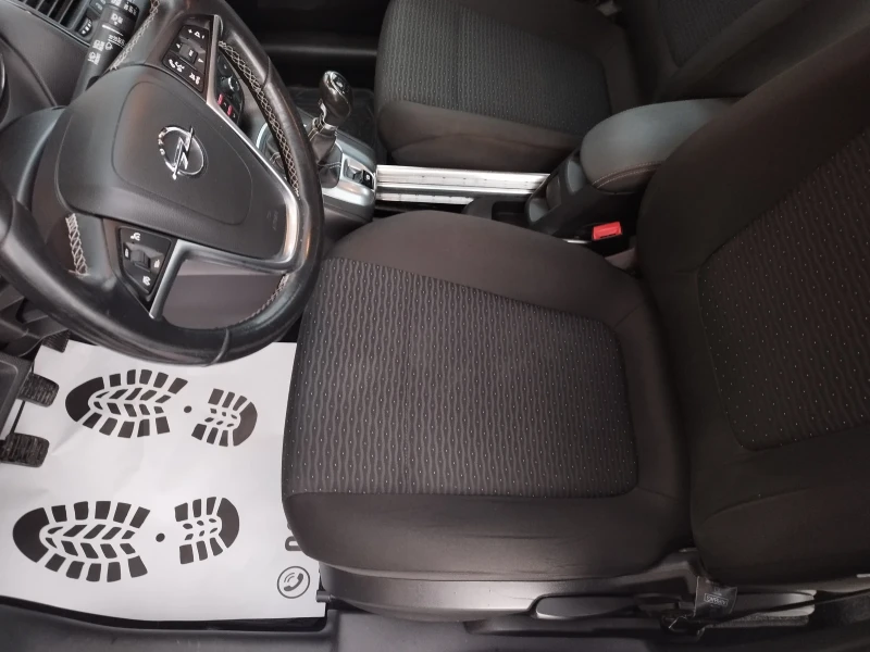 Opel Meriva 1.6 CDTI, 126830 km., Euro 6B, 6 скорости, снимка 9 - Автомобили и джипове - 53373832