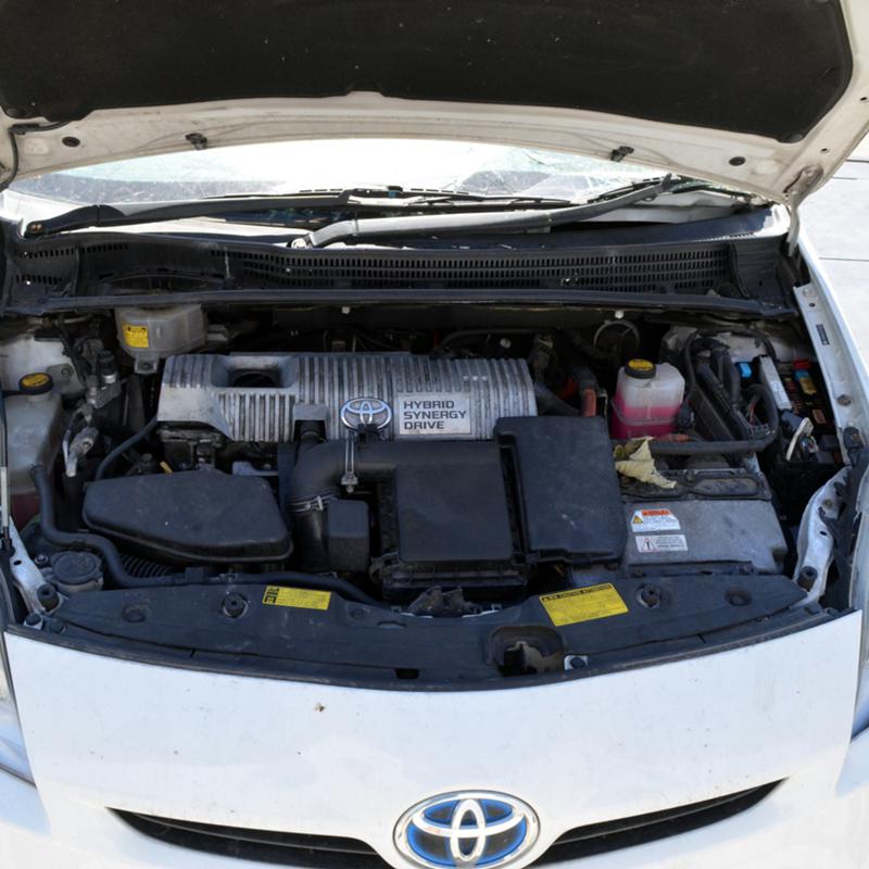 Toyota Prius 1.8 Hybrid, снимка 7 - Автомобили и джипове - 29404313
