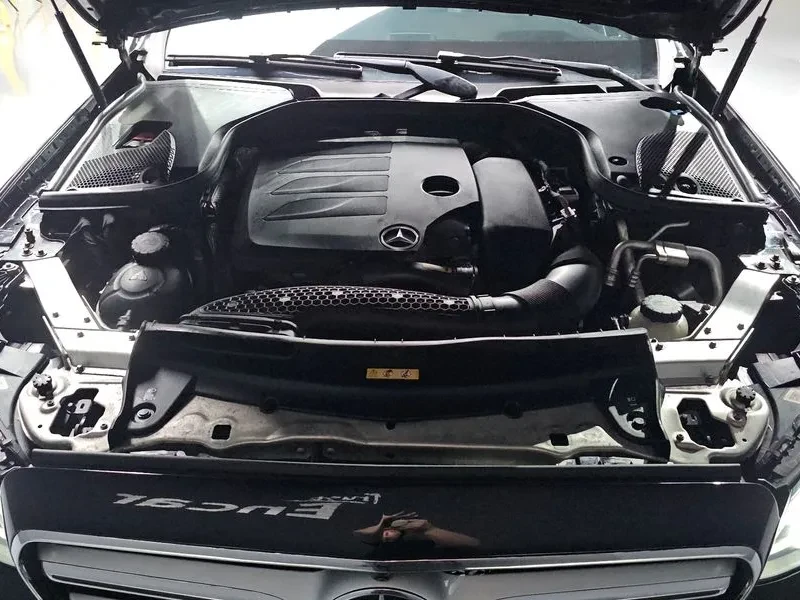 Mercedes-Benz E 350 4Matic Amg Line, снимка 6 - Автомобили и джипове - 55138265