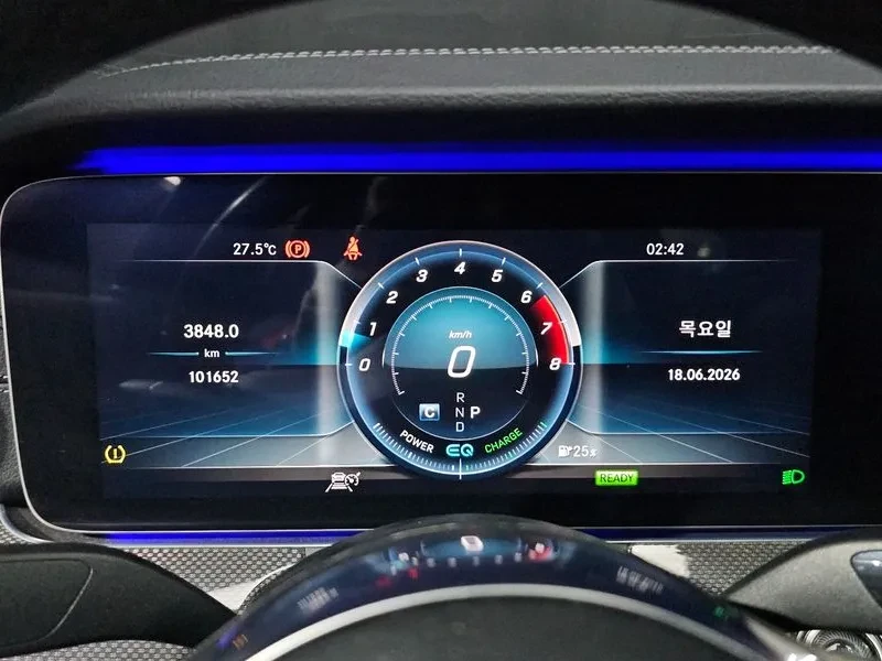 Mercedes-Benz E 350 4Matic Amg Line, снимка 8 - Автомобили и джипове - 55138265