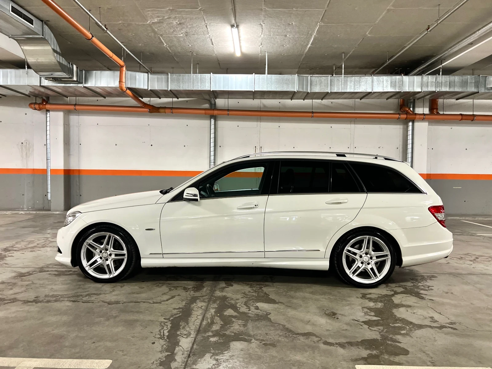 Mercedes-Benz C 300 -AMG-Line-Harman/kardon-лизиинг през Уникредит  - изображение 3