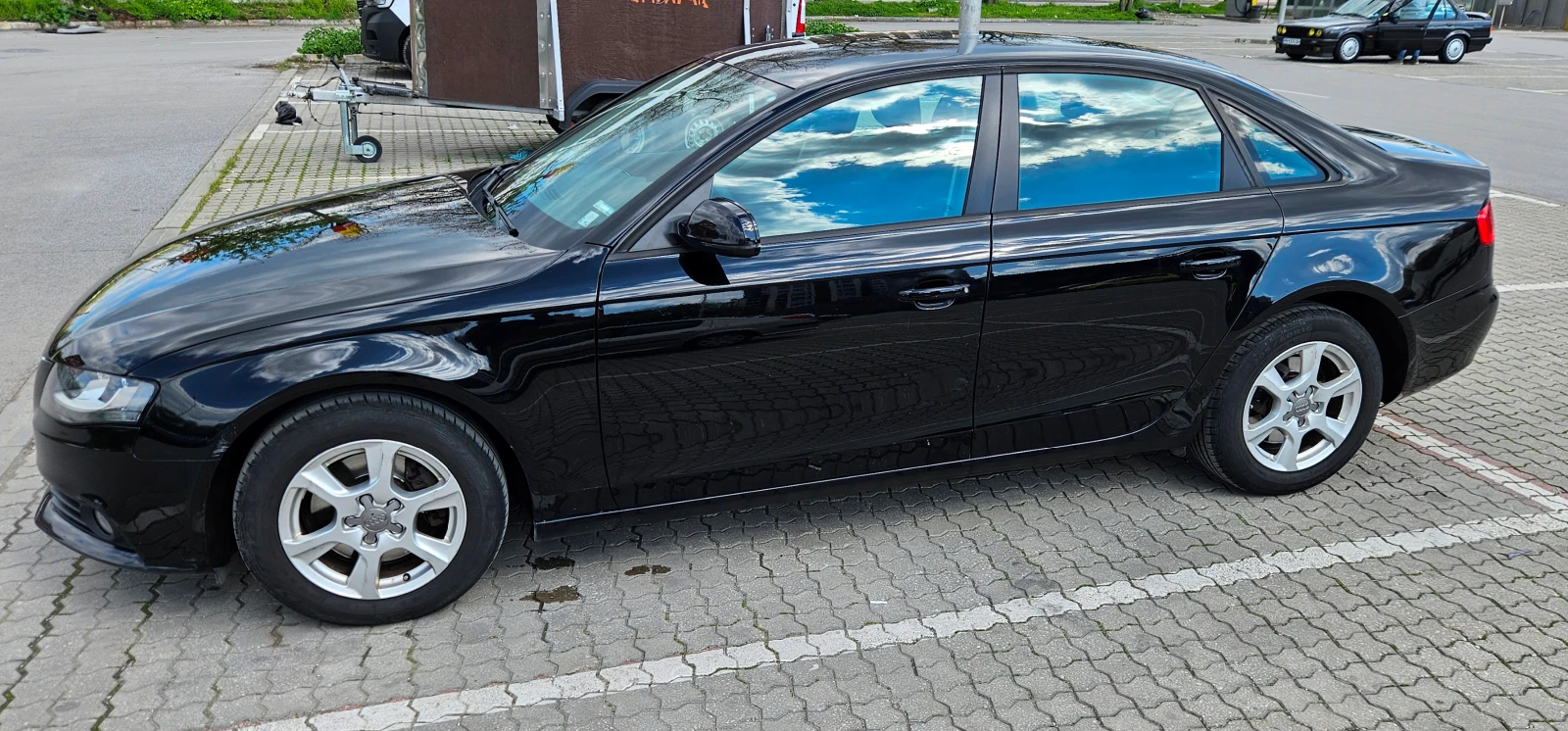 Audi A4 1.8 TFSI - изображение 2