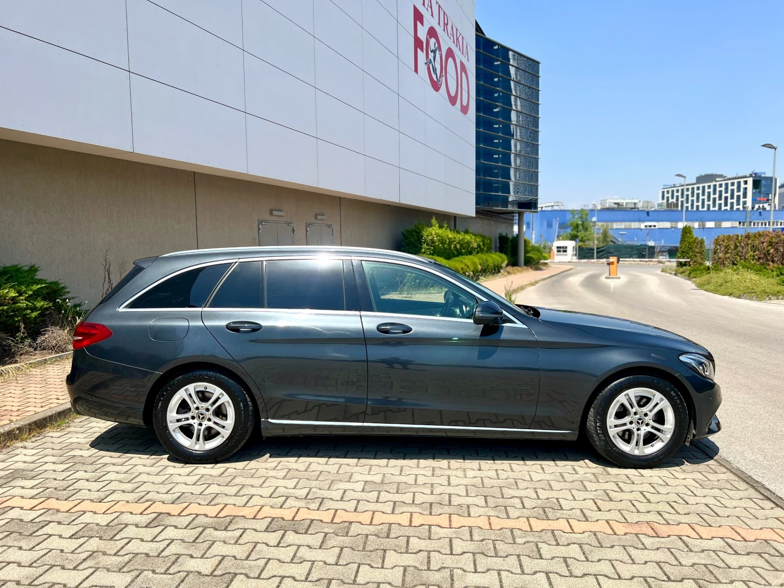 Mercedes-Benz C 220 2.2CDI Лизинг през Уникредит по 380 лева - изображение 5