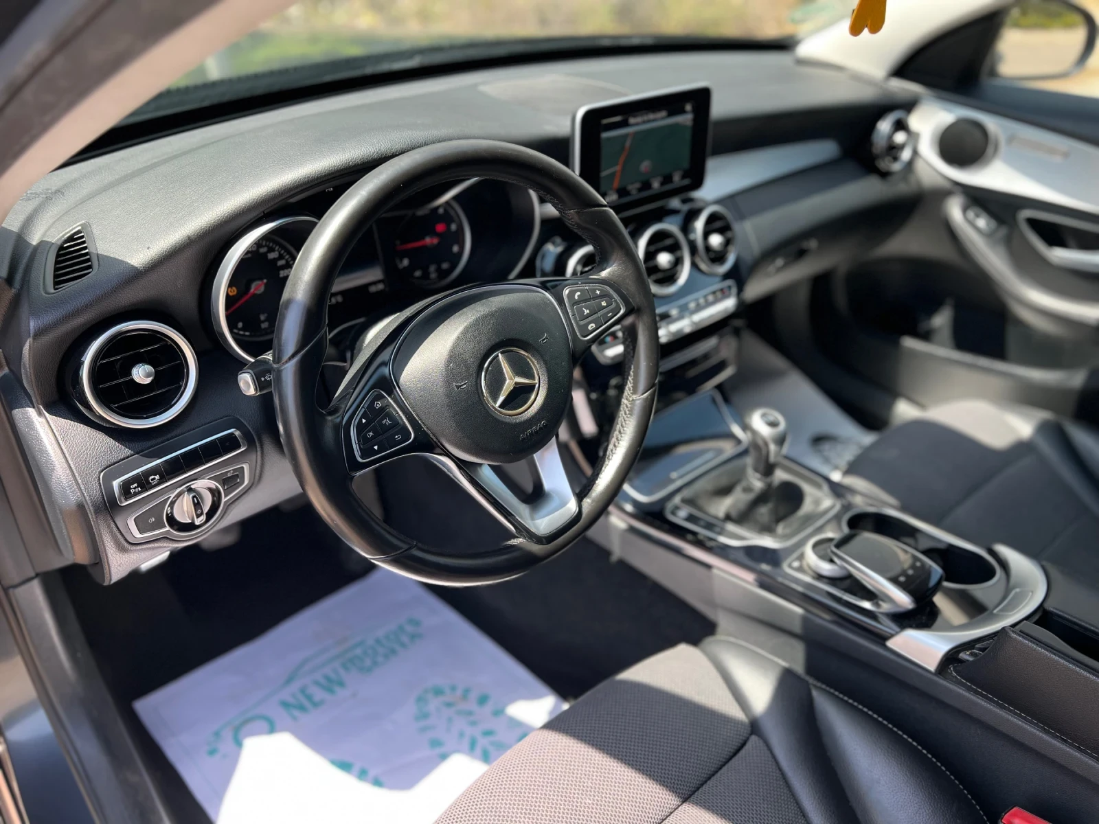 Mercedes-Benz C 220 2.2CDI Лизинг през Уникредит по 380 лева - изображение 10