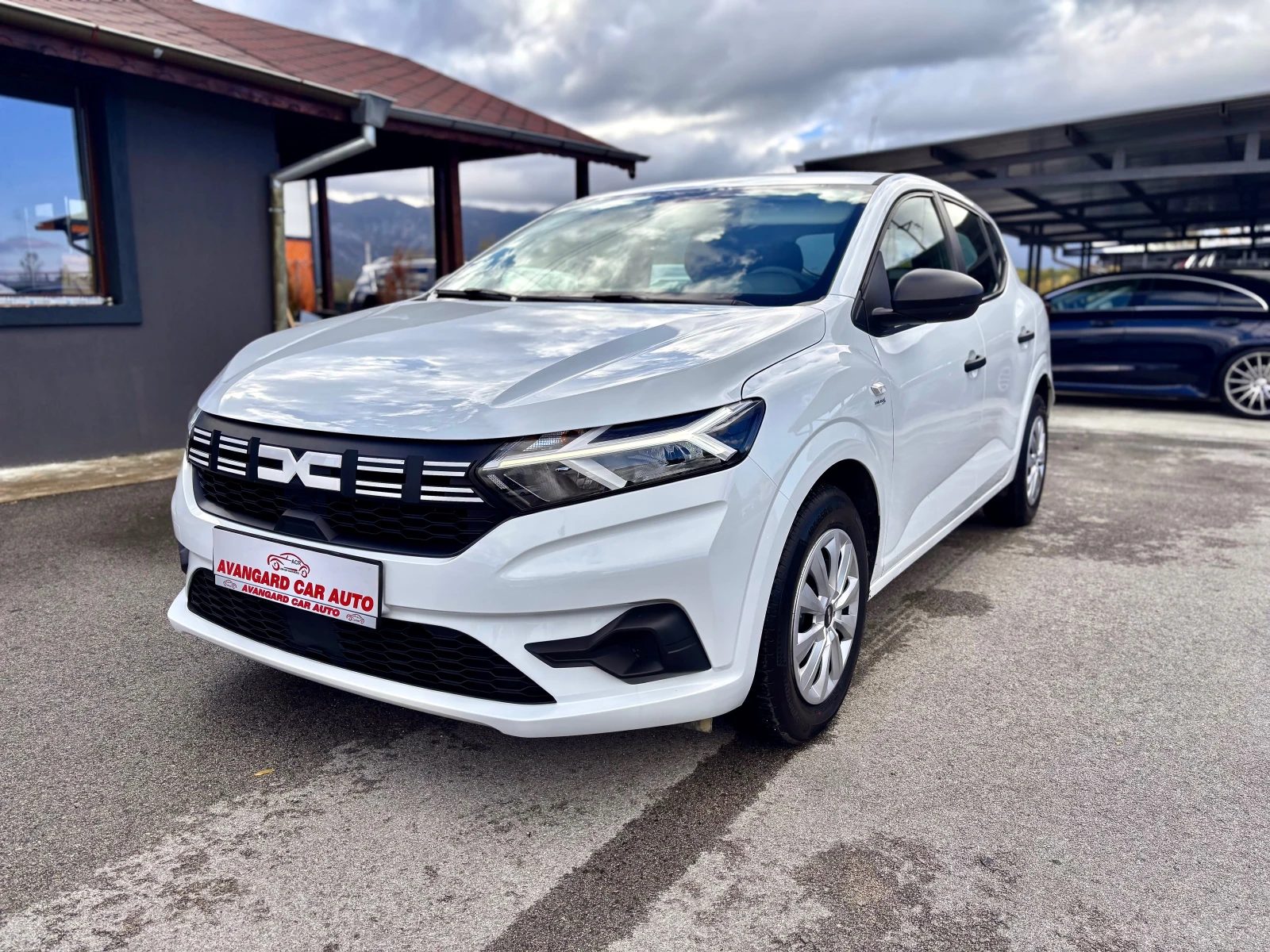 Dacia Sandero  - изображение 3