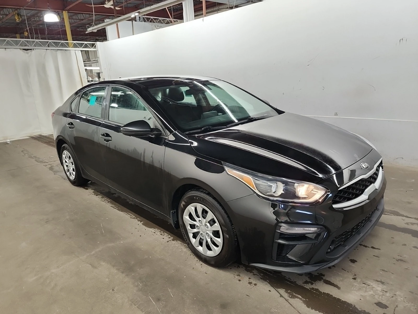 Kia Forte LX * * КАМЕРА * * CARFAX * * АВТО КРЕДИТ * *  - изображение 3