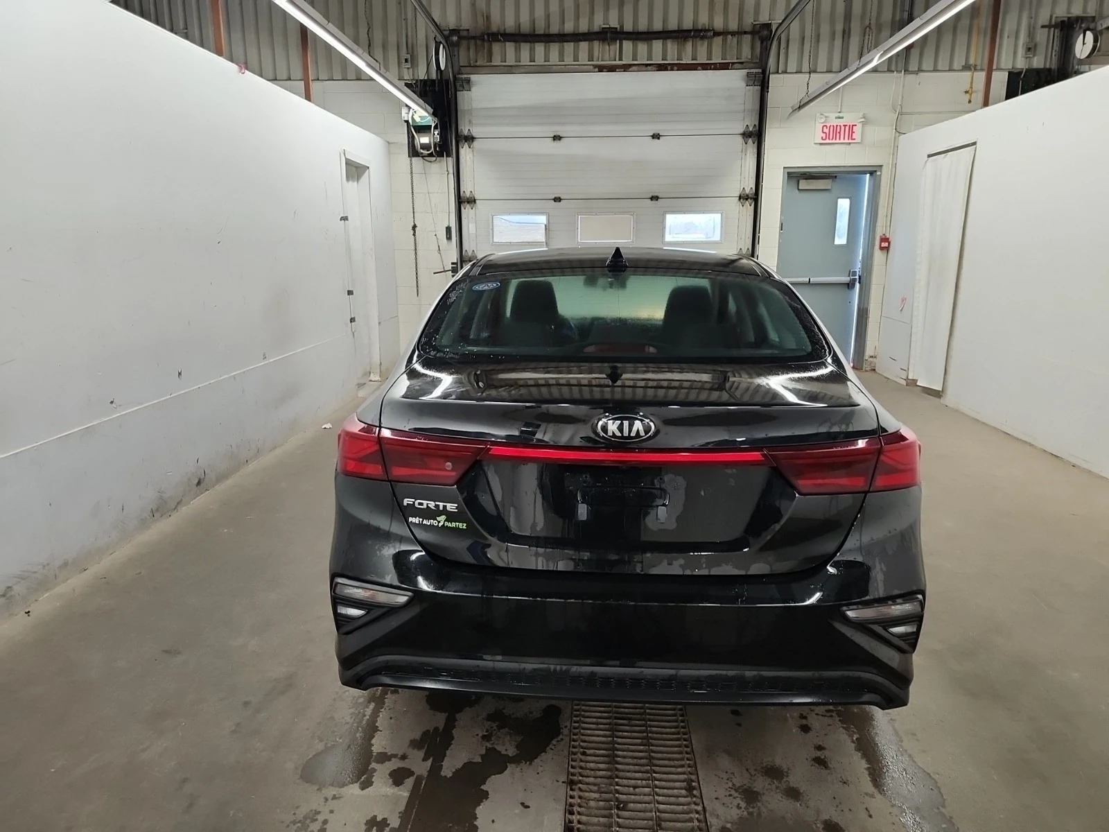 Kia Forte LX * * КАМЕРА * * CARFAX * * АВТО КРЕДИТ * *  - изображение 5