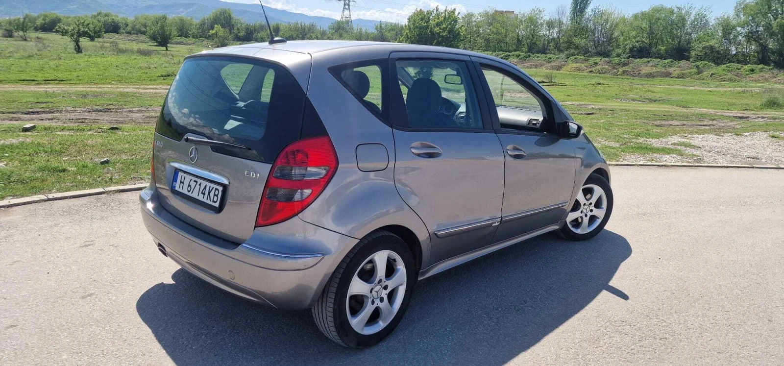 Mercedes-Benz A 180  - изображение 5