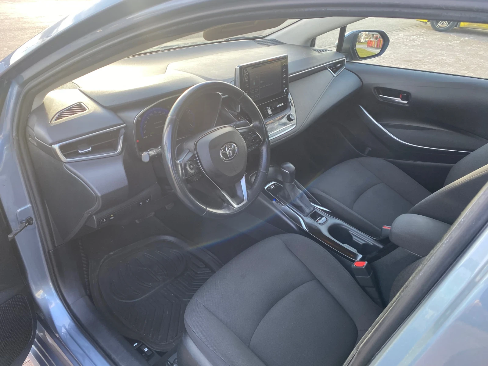 Toyota Corolla Executive  - изображение 10