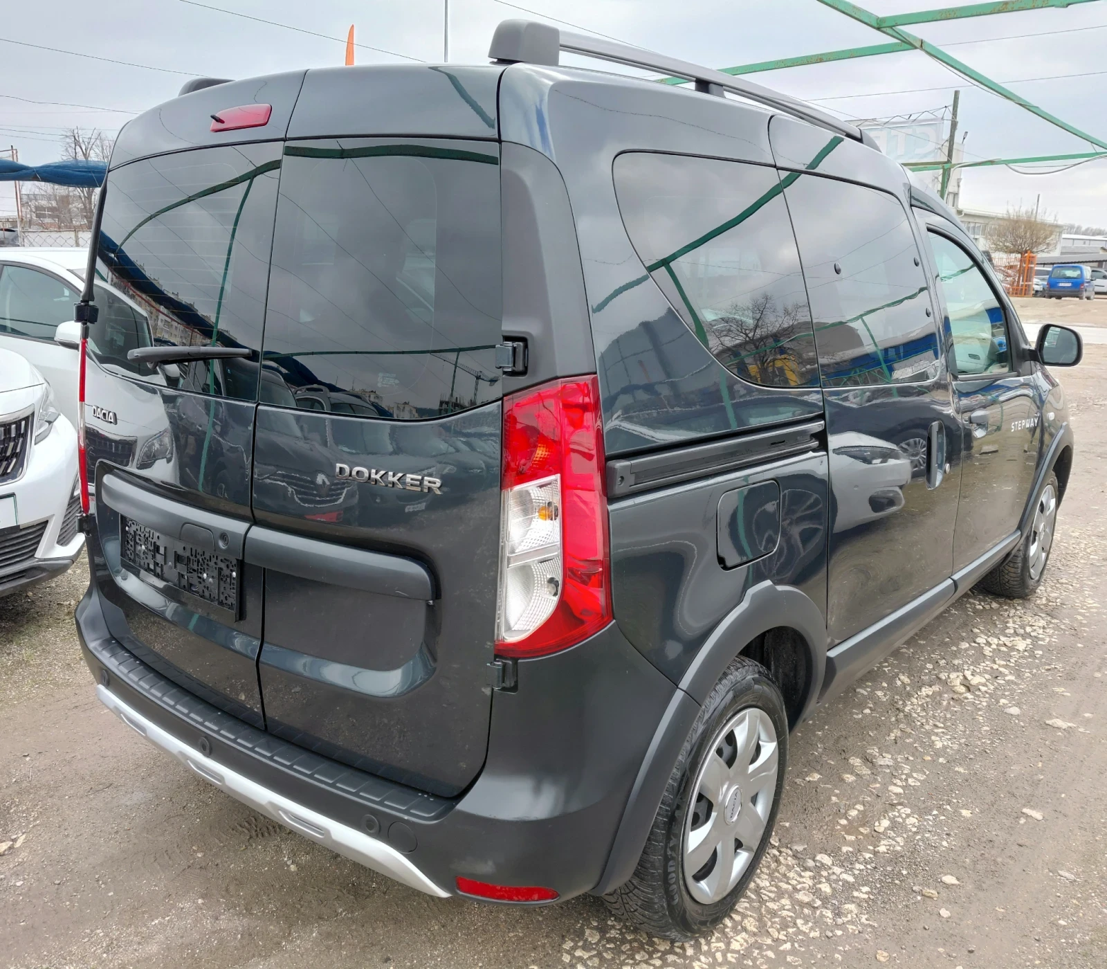 Dacia Dokker Stepway 1.6SCe 102к.с. 64700km  - изображение 6