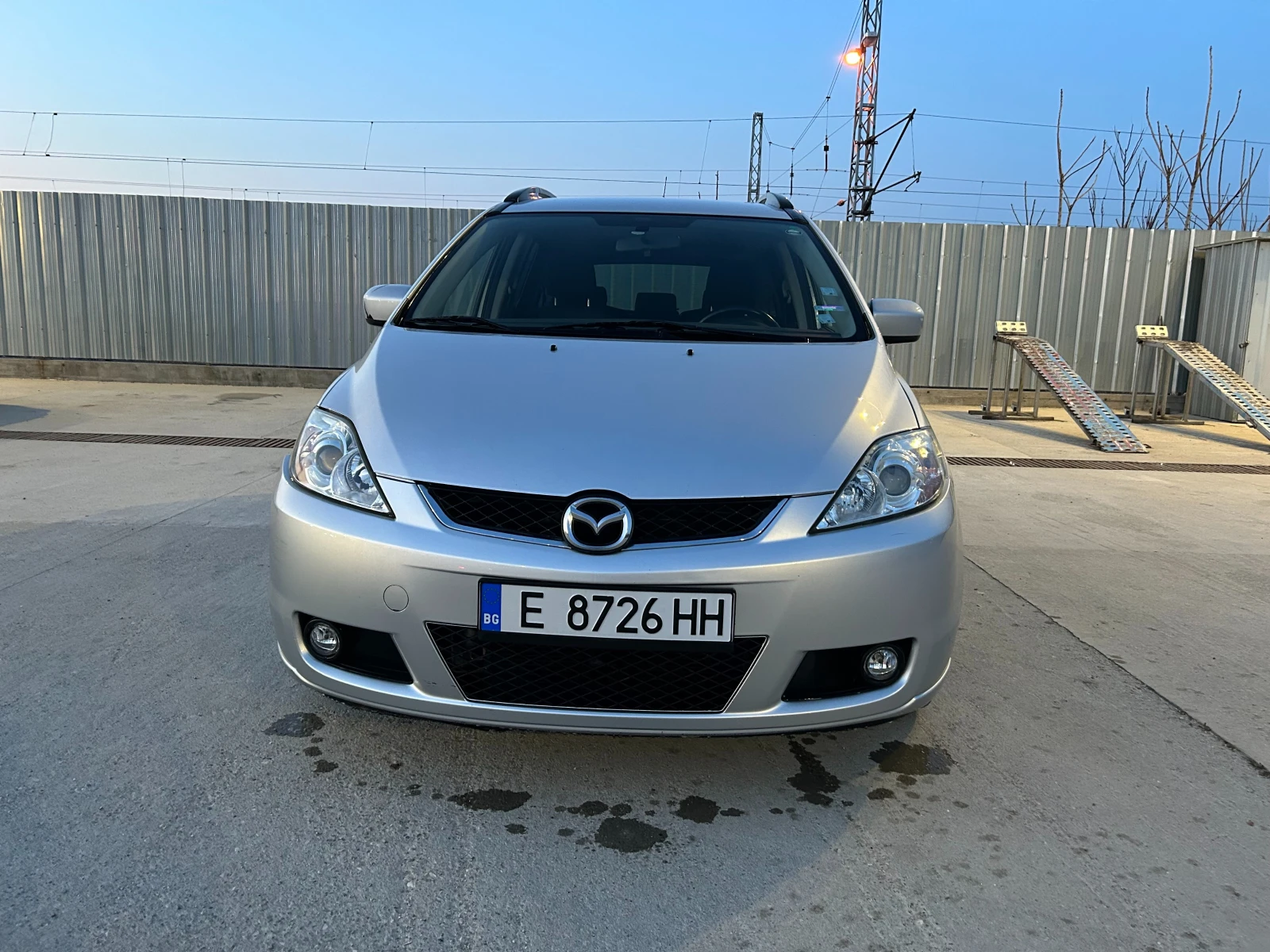 Mazda 5 2.0, снимка 3 - Автомобили и джипове - 53990624