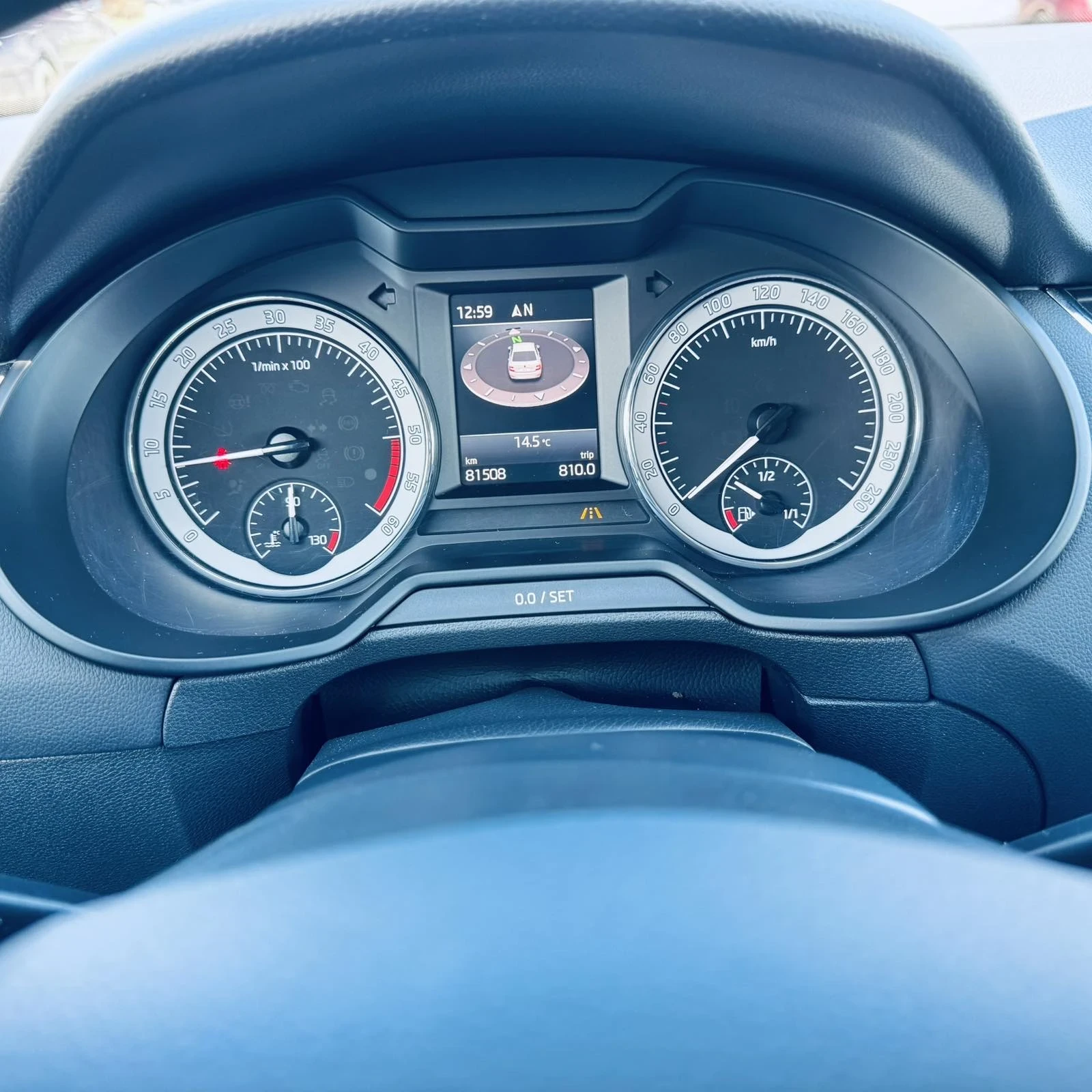 Skoda Octavia, снимка 6 - Автомобили и джипове - 54098017