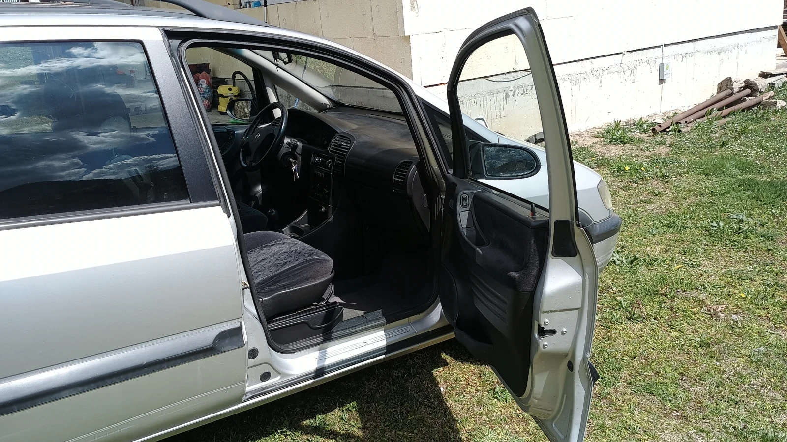 Opel Zafira, снимка 8 - Автомобили и джипове - 54277256